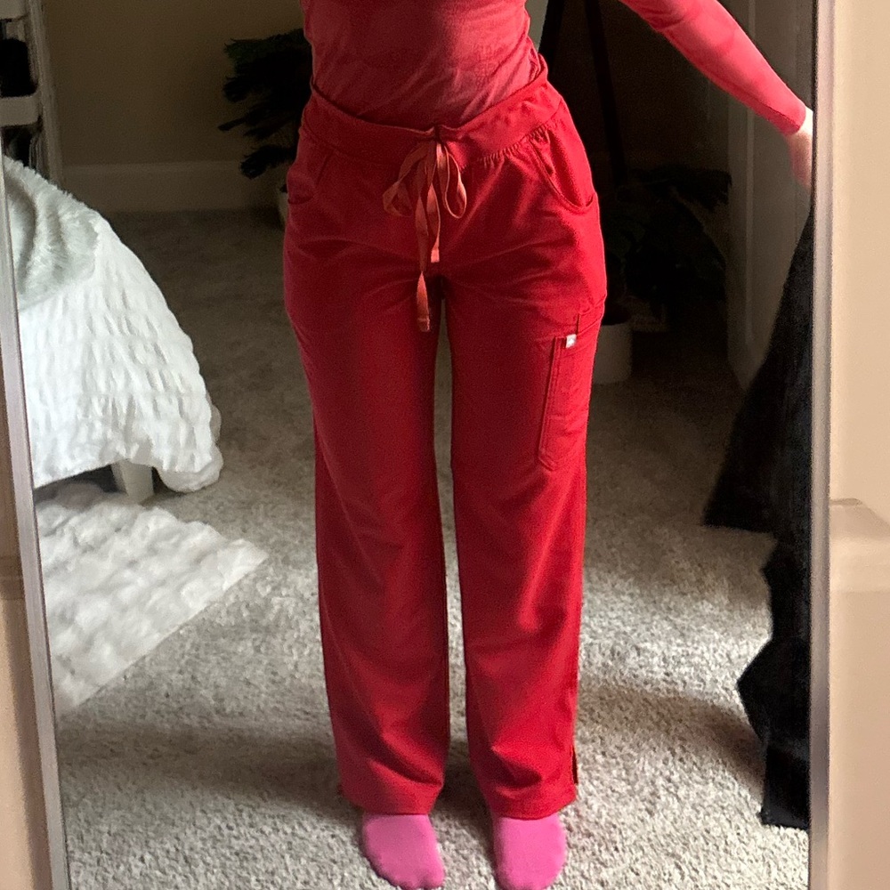 Figs Women's Red Drawstring Cargo Joggers